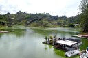 guatapelakehouses.jpeg