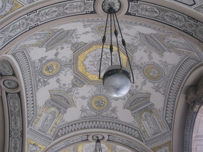Ceiling of the Opera House driveway