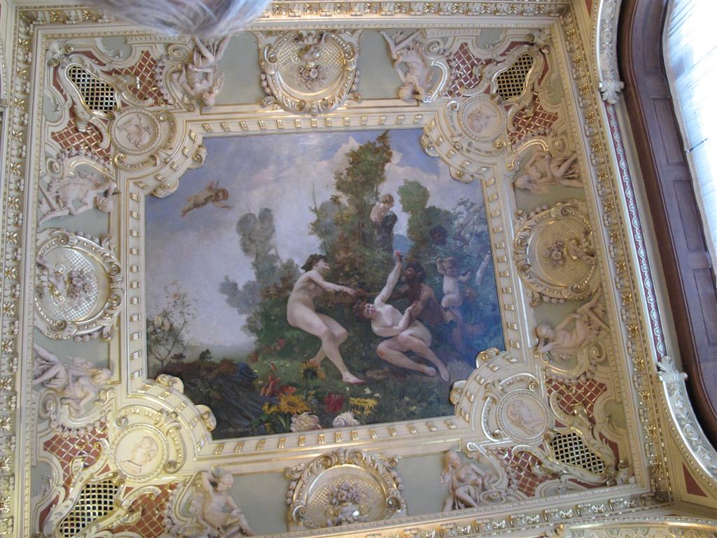 Ceiling of New York Cafe