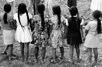 lineofgirls.jpg