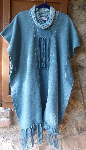 turquoisedress.jpg